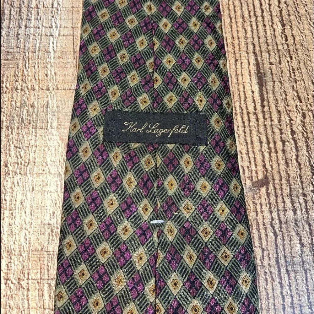 Vintage Karl Lagerfeld 90s 100% silk tie